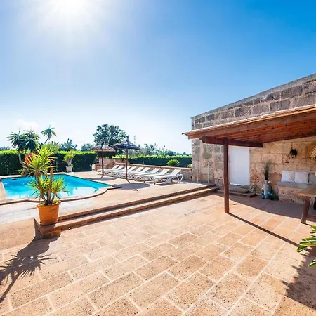 Emilia Villa *